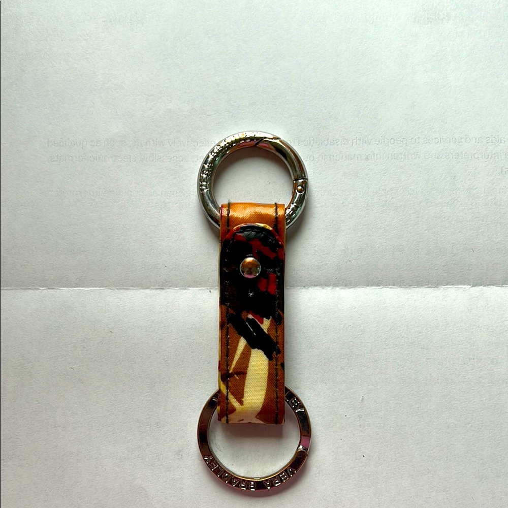 **3/$15**Stylish Vera Bradley Purse Keychain Ring Holder